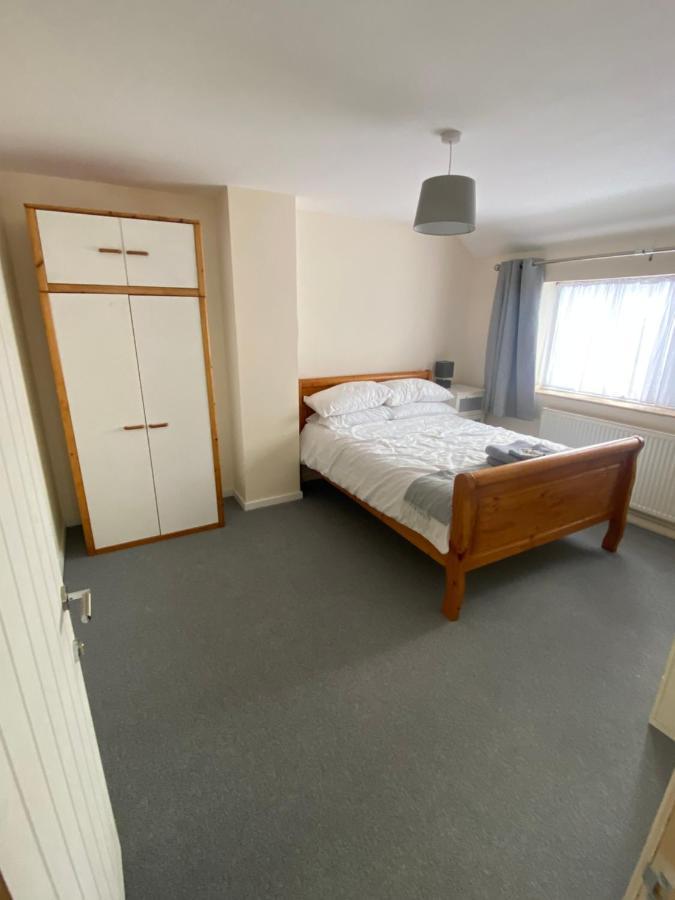 Theldon Apartment Luton  Luaran gambar