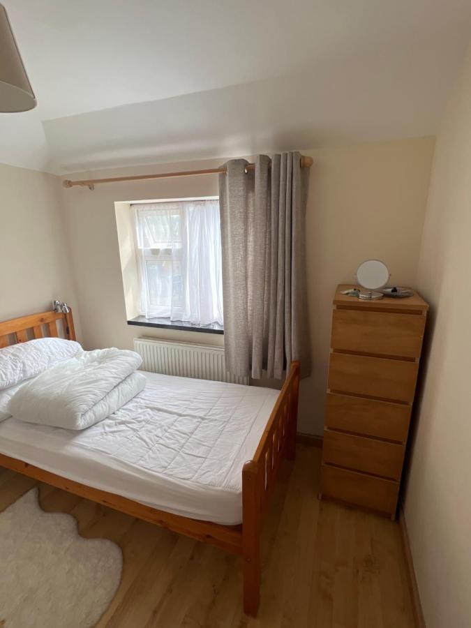 Theldon Apartment Luton  Luaran gambar