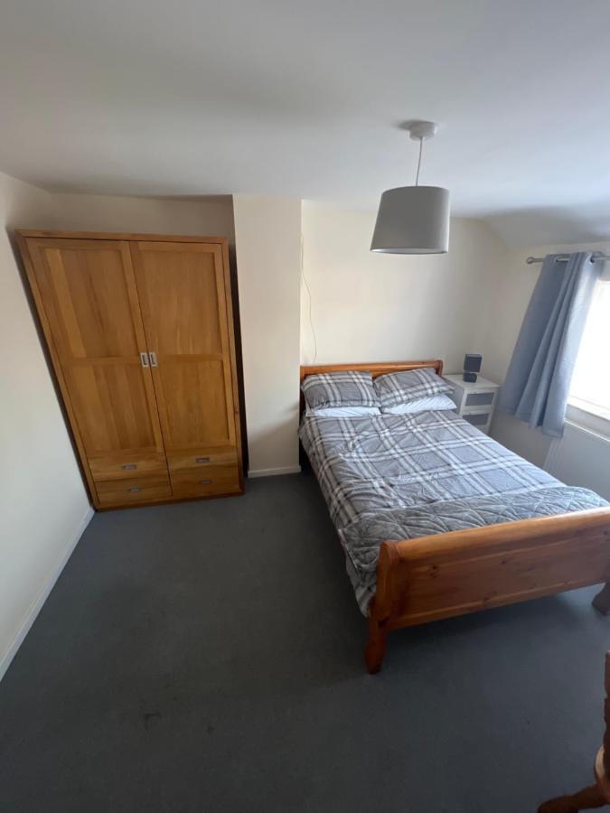 Theldon Apartment Luton  Luaran gambar