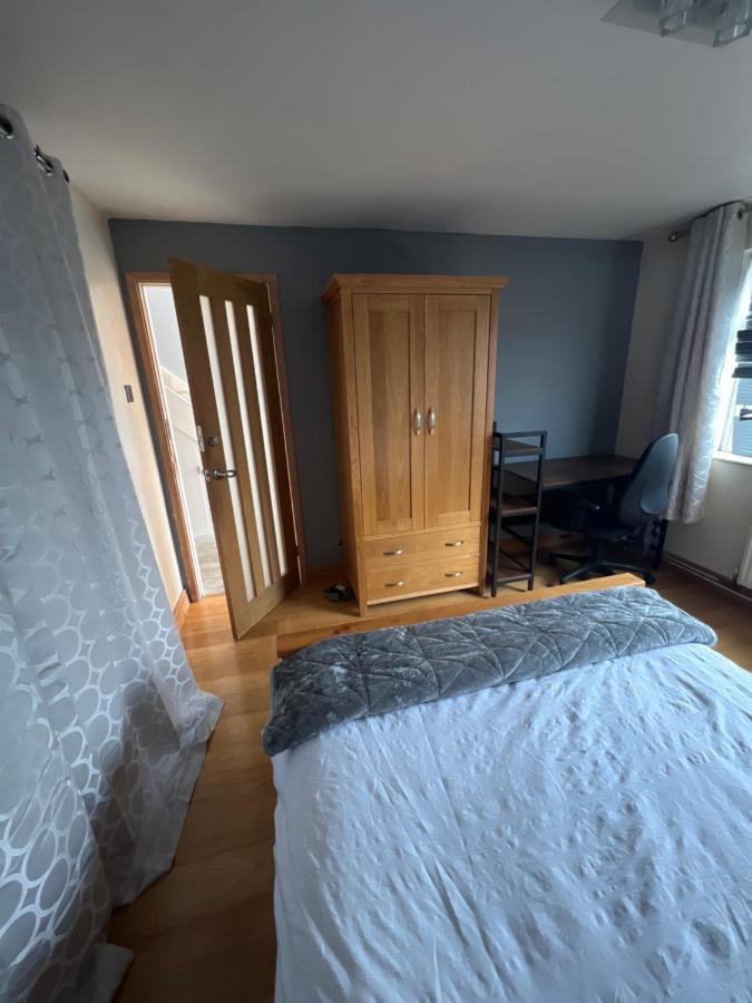 Theldon Apartment Luton  Luaran gambar